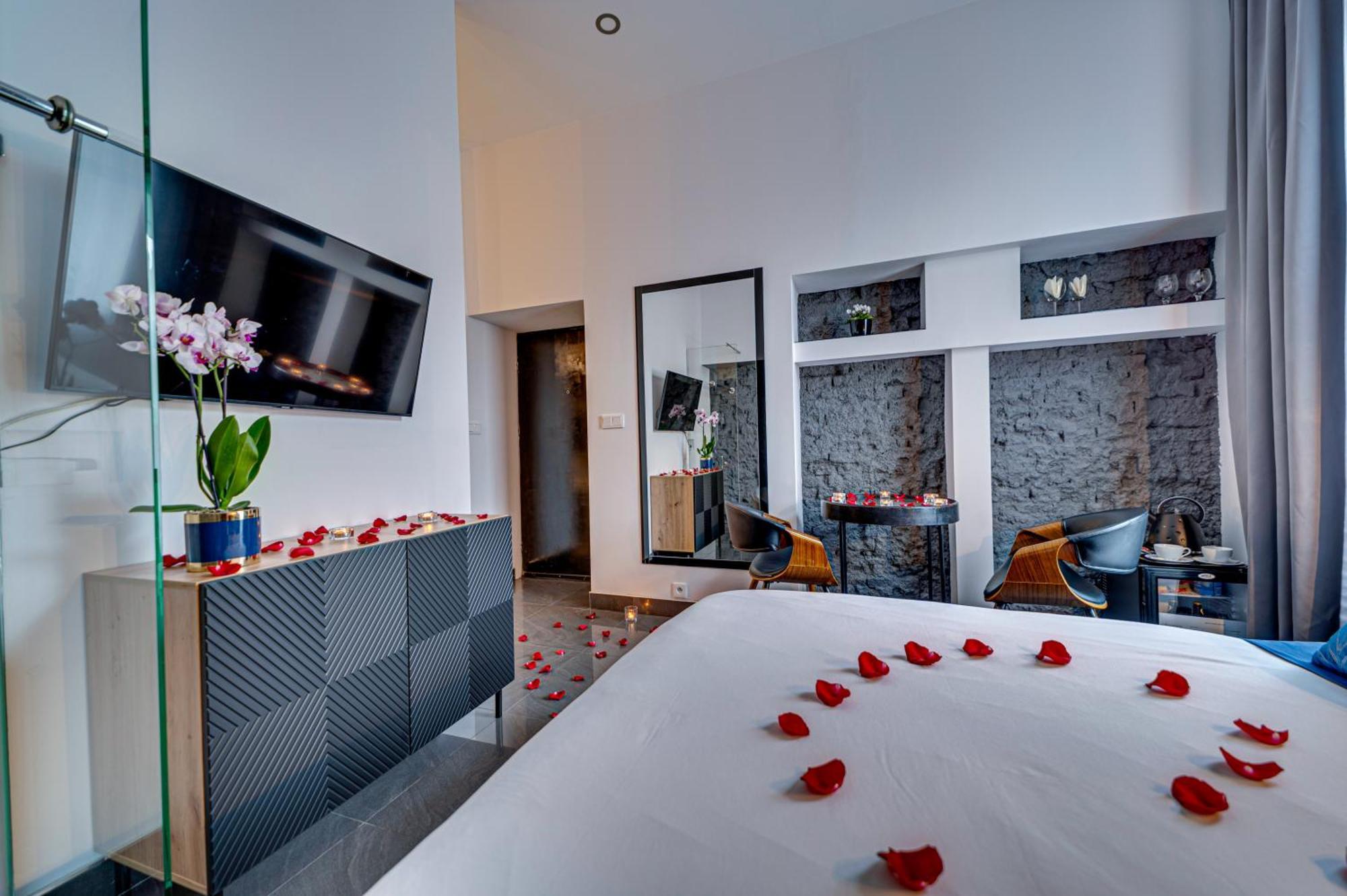 Komorowski Luxury Guest Rooms Krakow Exterior photo