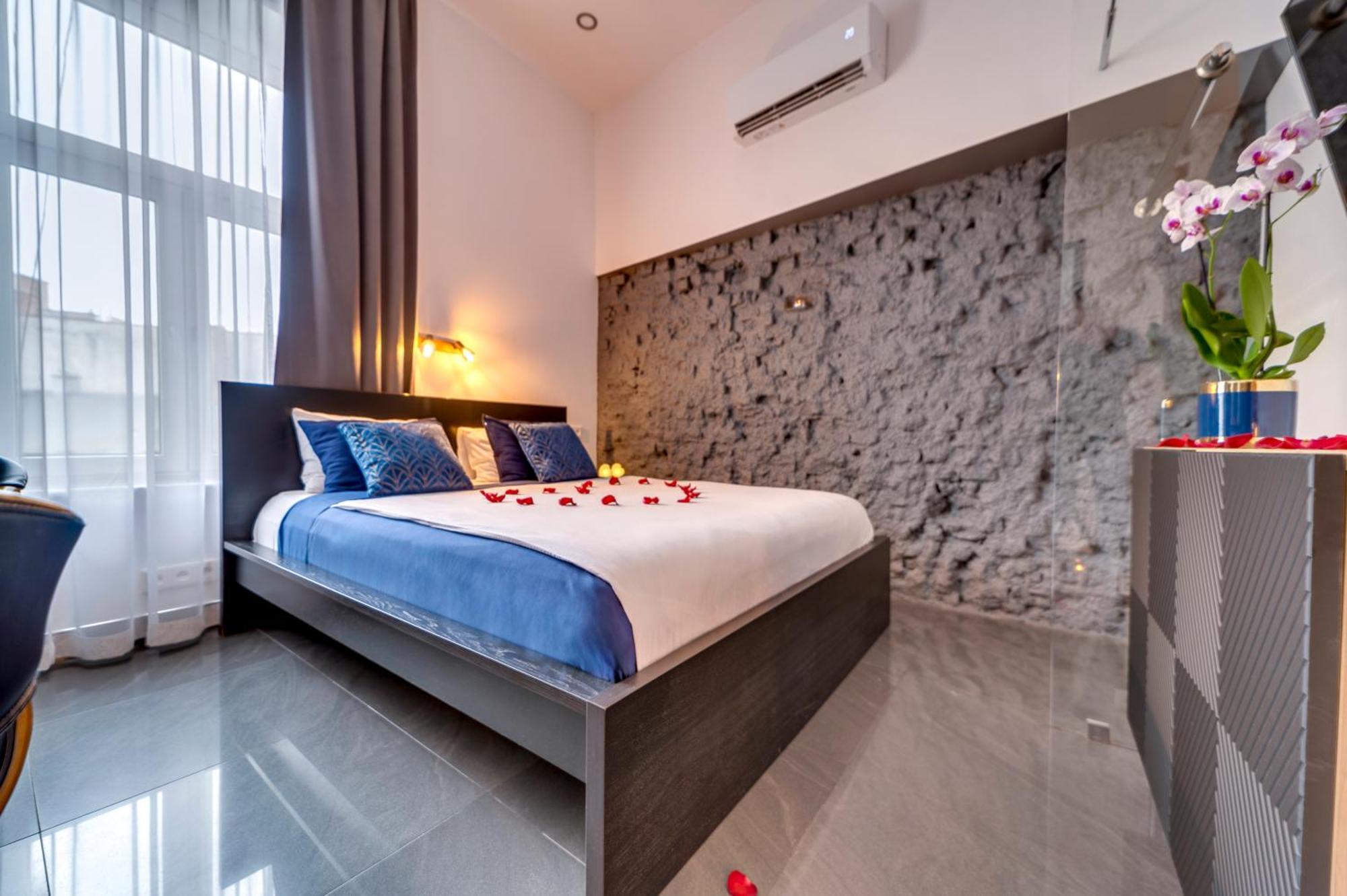 Komorowski Luxury Guest Rooms Krakow Exterior photo